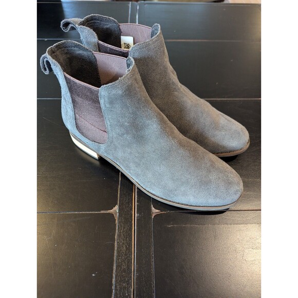 TOMS Ella Chelsea Suede Bootie Gray Metallic Women's 9/EU40 - Picture 3 of 10